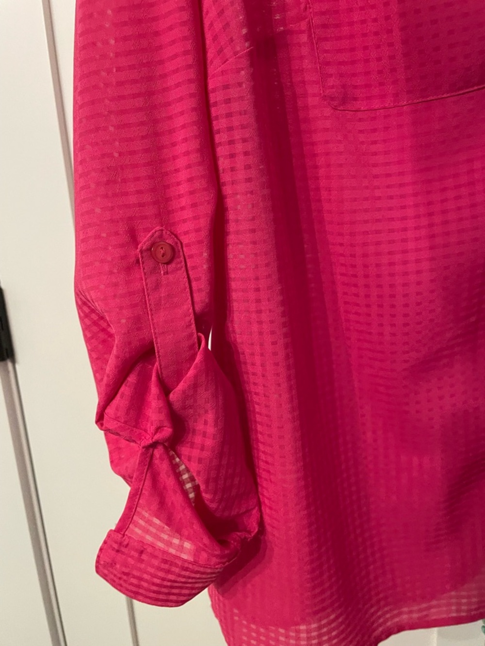 Studio Works Hot Pink Button-Up Blouse - X1 - Picture 3 of 5